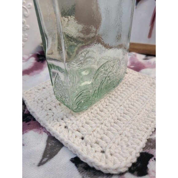 Vintage Green Glass Decanter Bottle 20cm Embossed Textured Decorative Barware - Picture 7 of 8